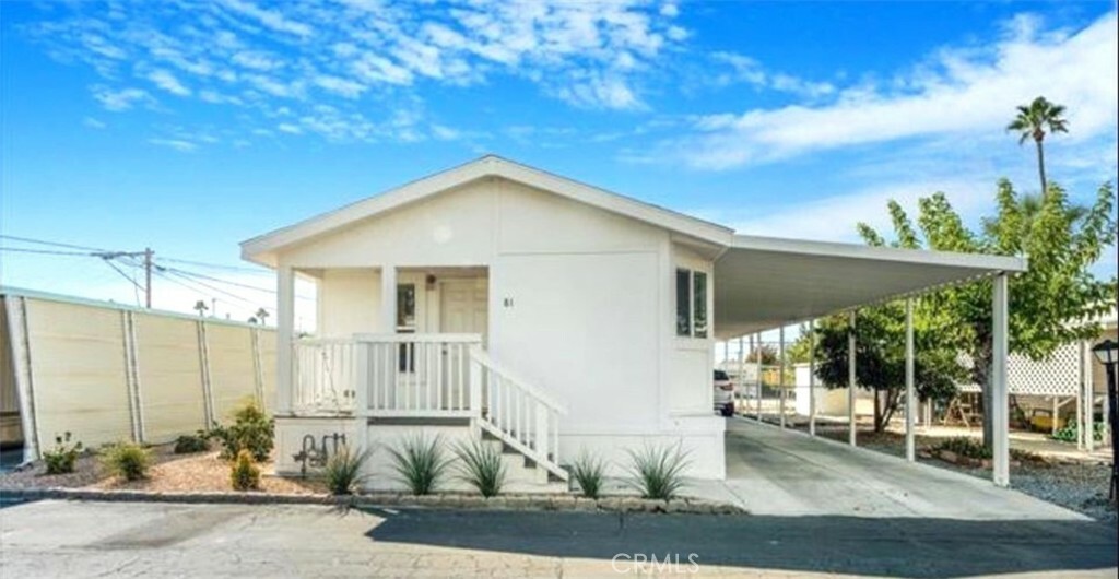 Property Photo:  25521 Lincoln Avenue 81  CA 92544 