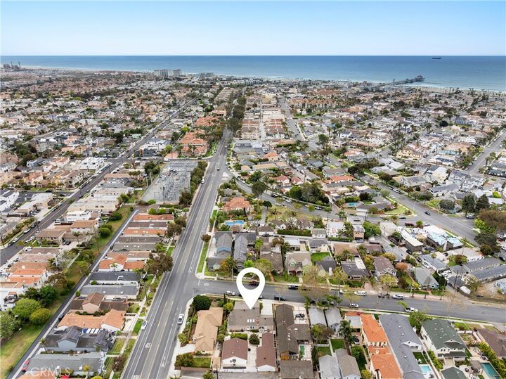 Property Photo:  945 10th Street  CA 92648 