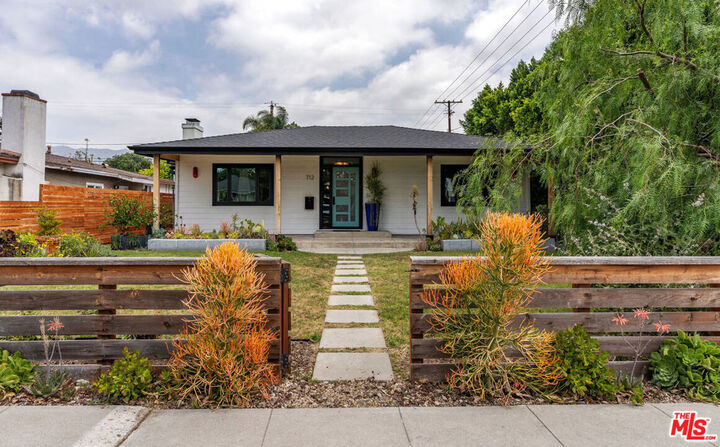 Property Photo: 712 N Keystone Street CA 91506