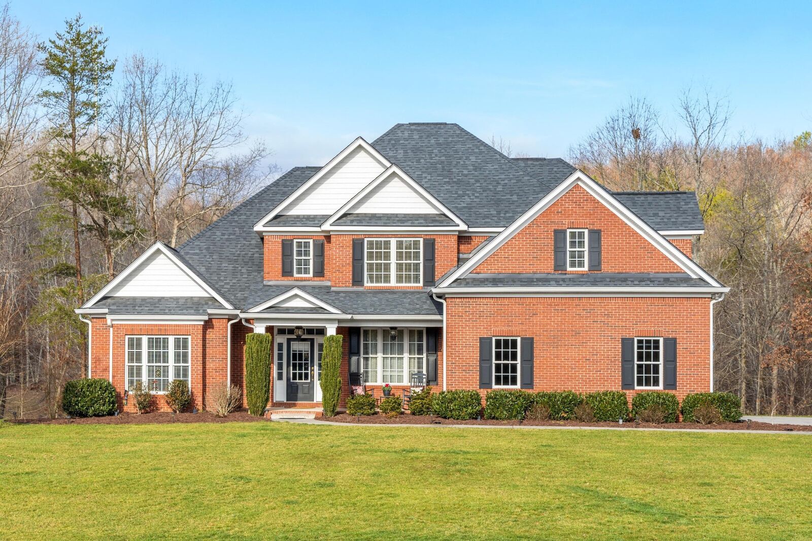 Property Photo: 3145 Laurel Oaks Drive NW TN 37312