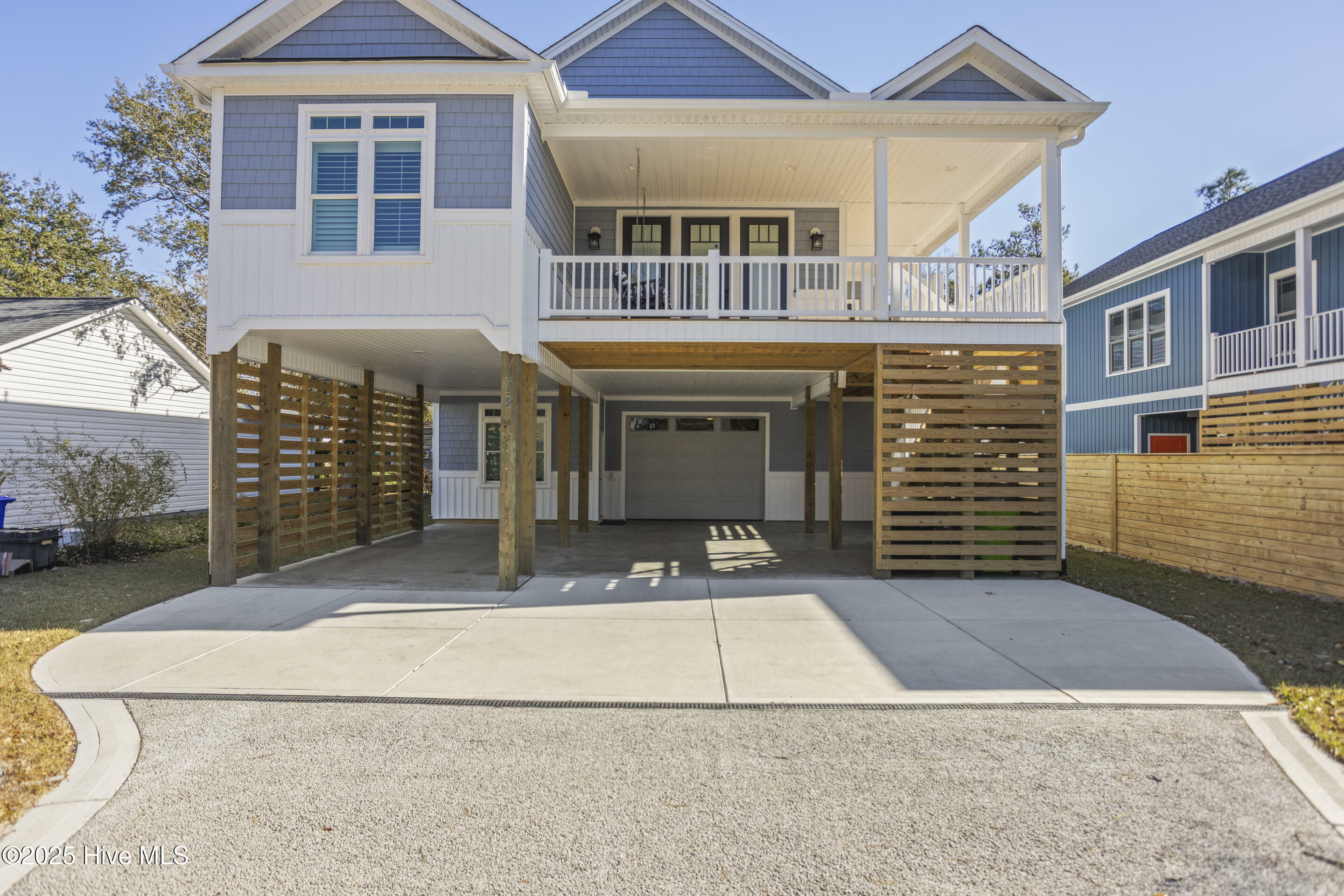 Property Photo: 2105 E Yacht Drive NC 28465