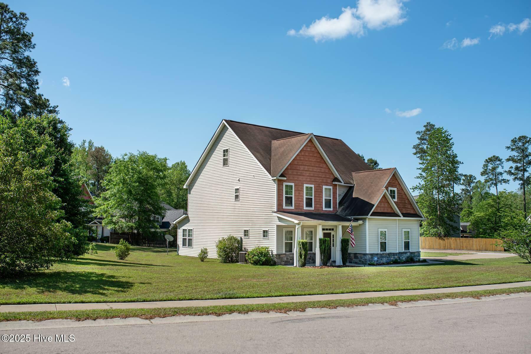 Property Photo: 101 Birdsong Court NC 28315