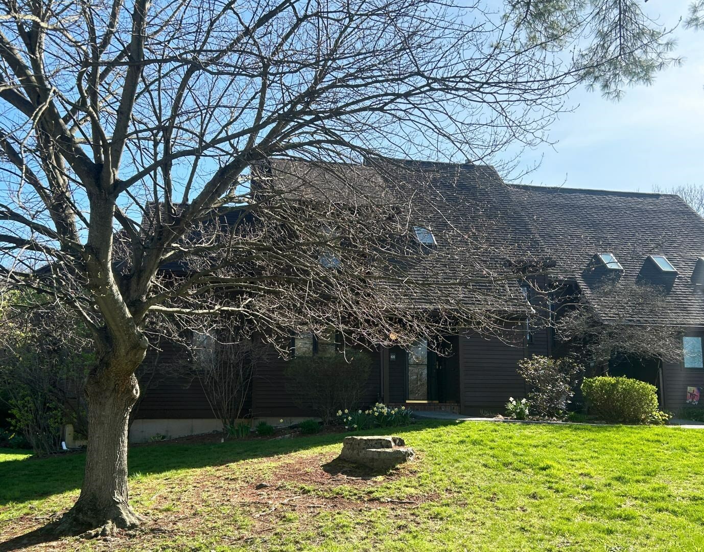 Property Photo: 420 Acorn Lane VT 05482