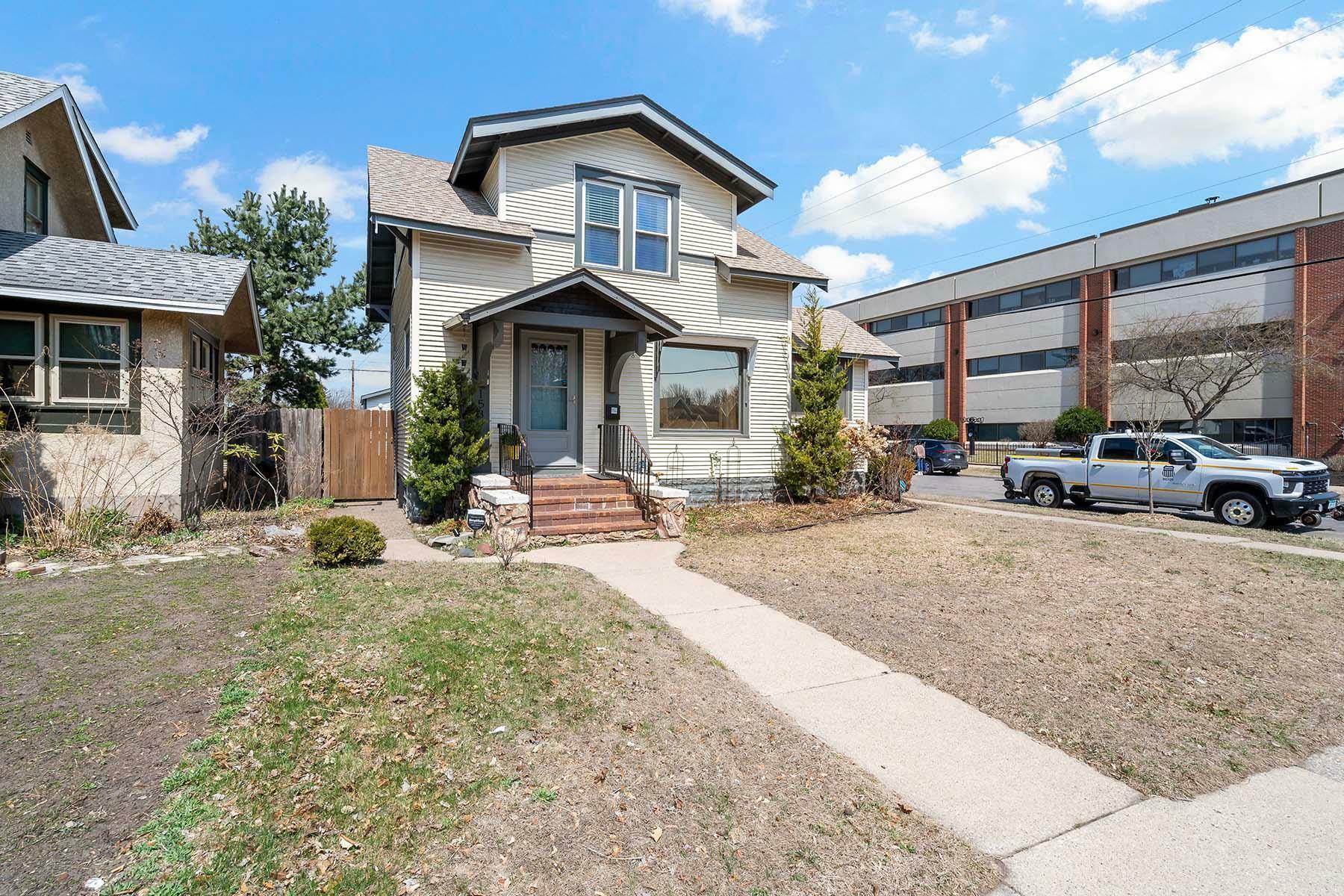 Property Photo: 1539 Edmund Avenue MN 55104