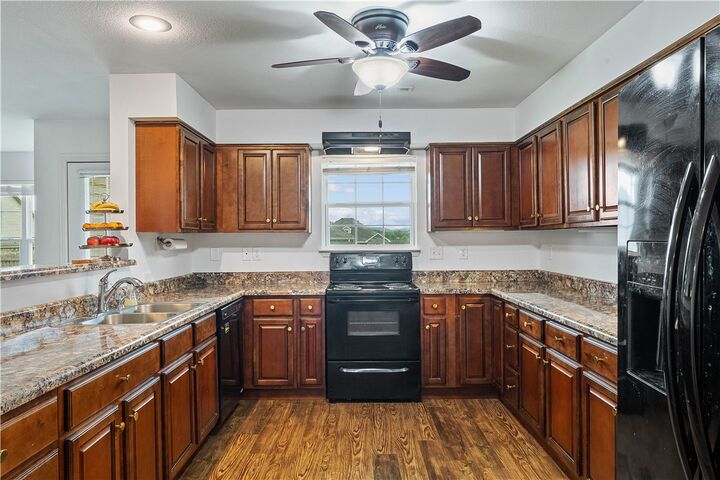 Property Photo: 1461 General Parson Drive AR 72753