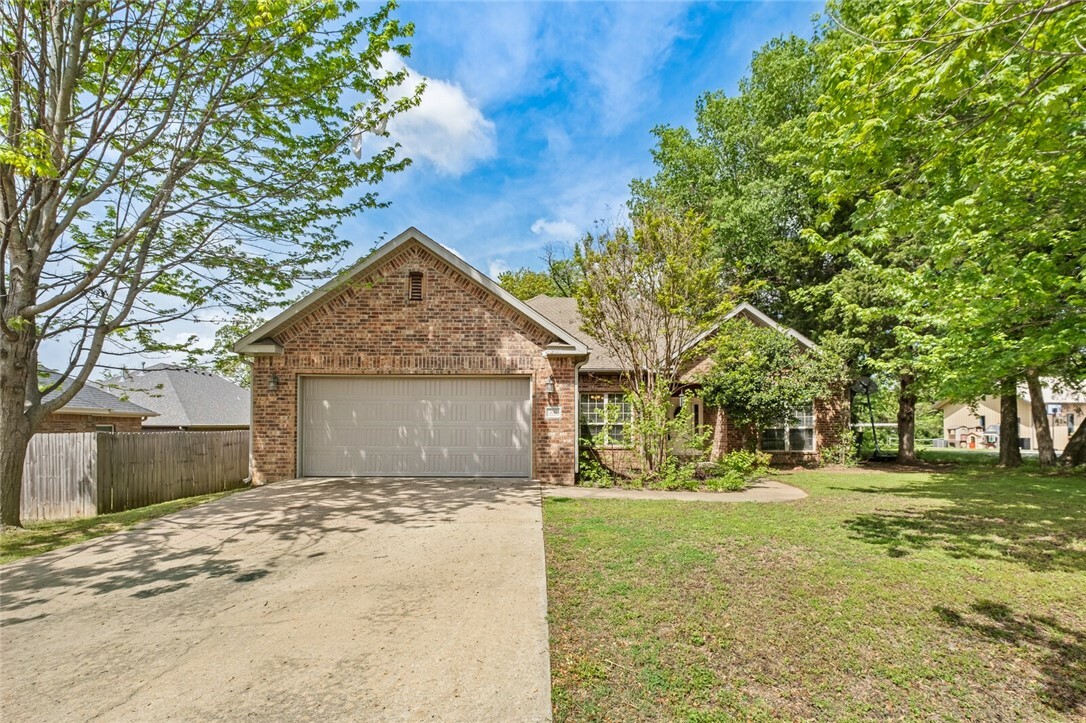 2141 N Elderberry Road  Fayetteville AR 72704 photo