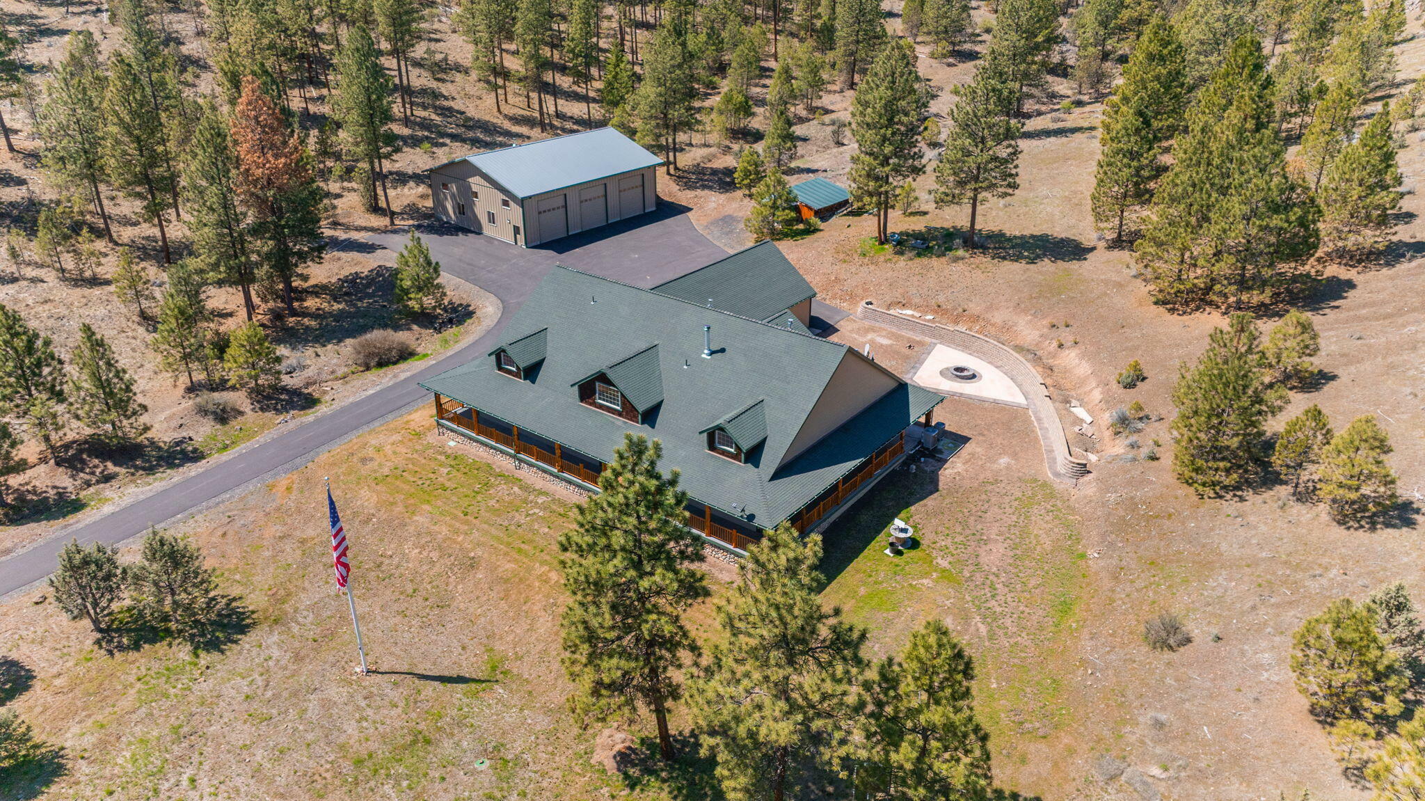 Property Photo: 8101 Mill Creek Road OR 97754
