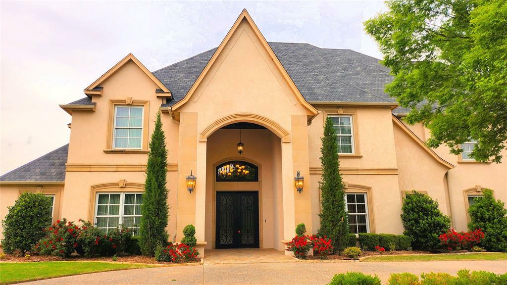 Property Photo: 5213 Verbena Lane OK 73142