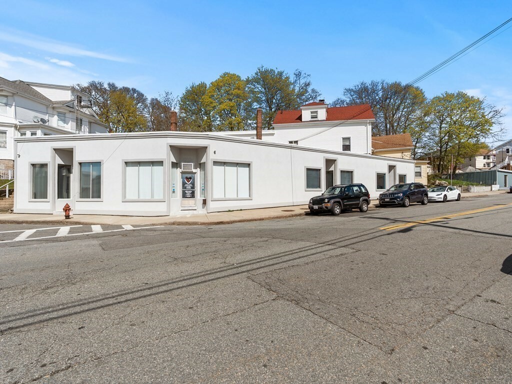 Property Photo: 1792 Pleasant Street MA 02723