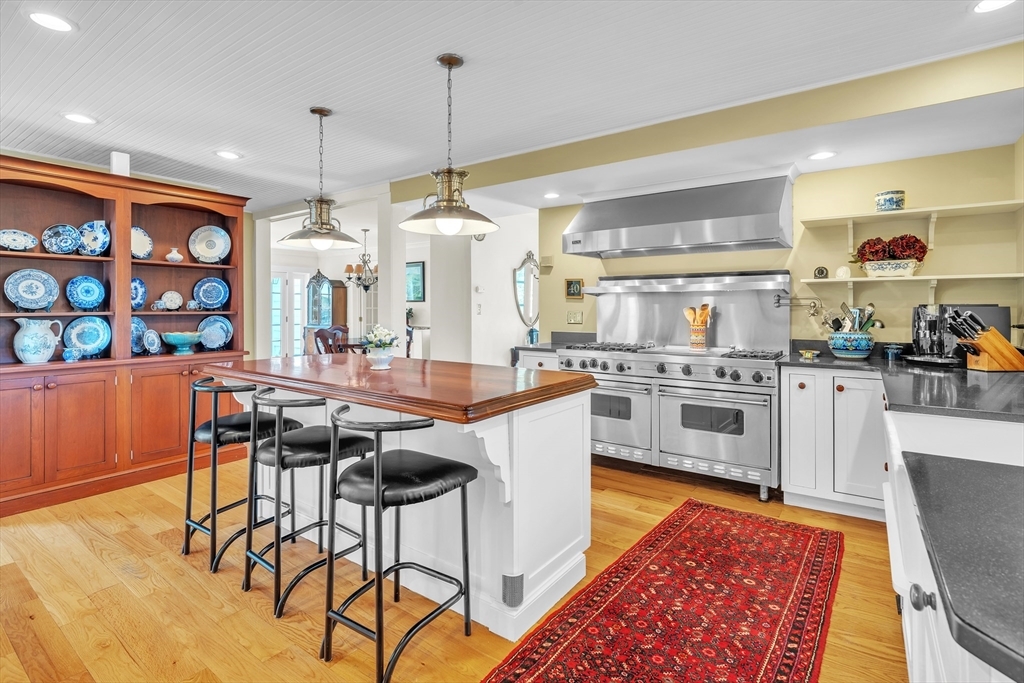 Property Photo: 40 Pleasant St MA 02030