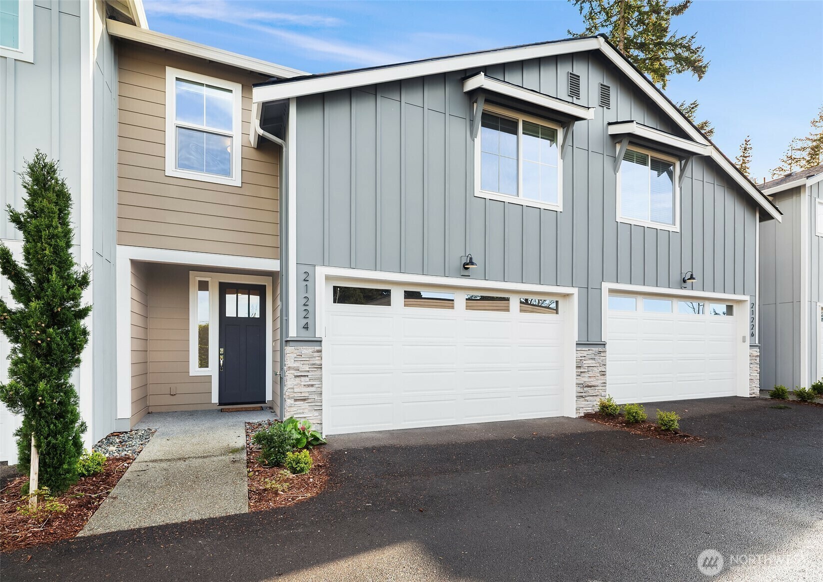 21224  82nd Place W  Edmonds WA 98026 photo