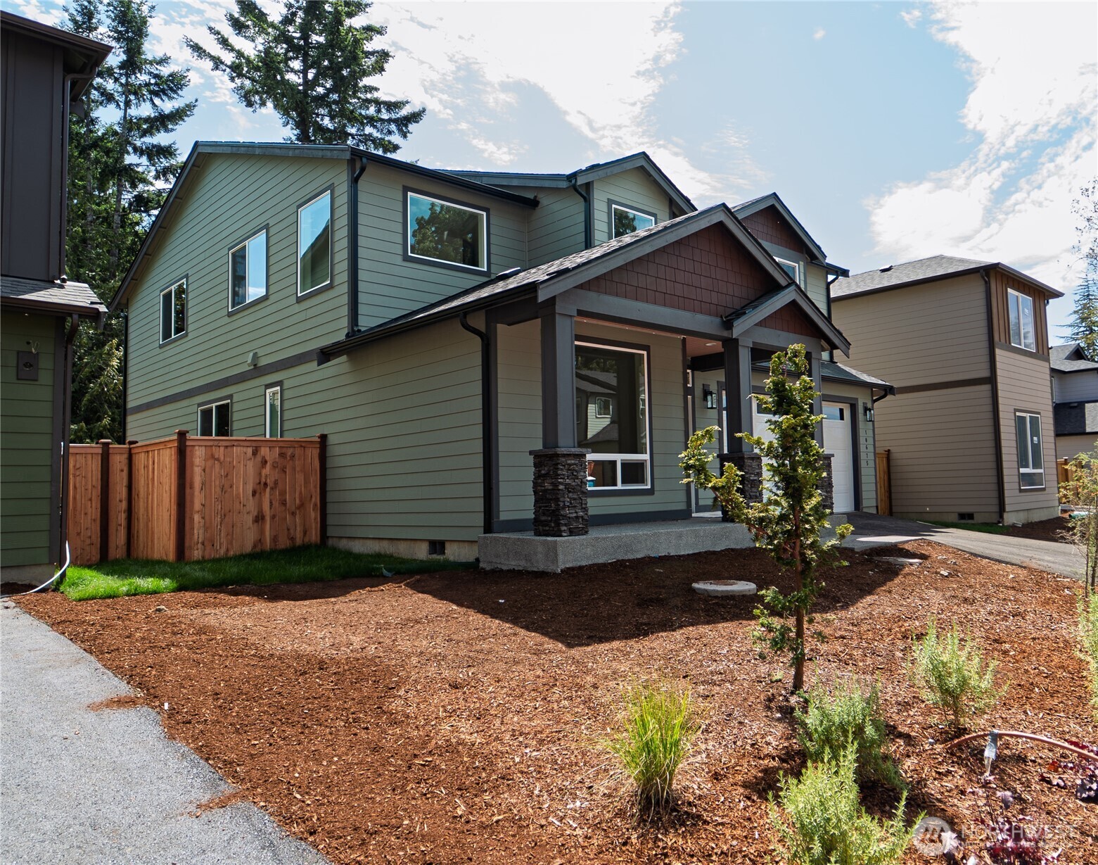 Property Photo: 10675 170th Place SE WA 98058