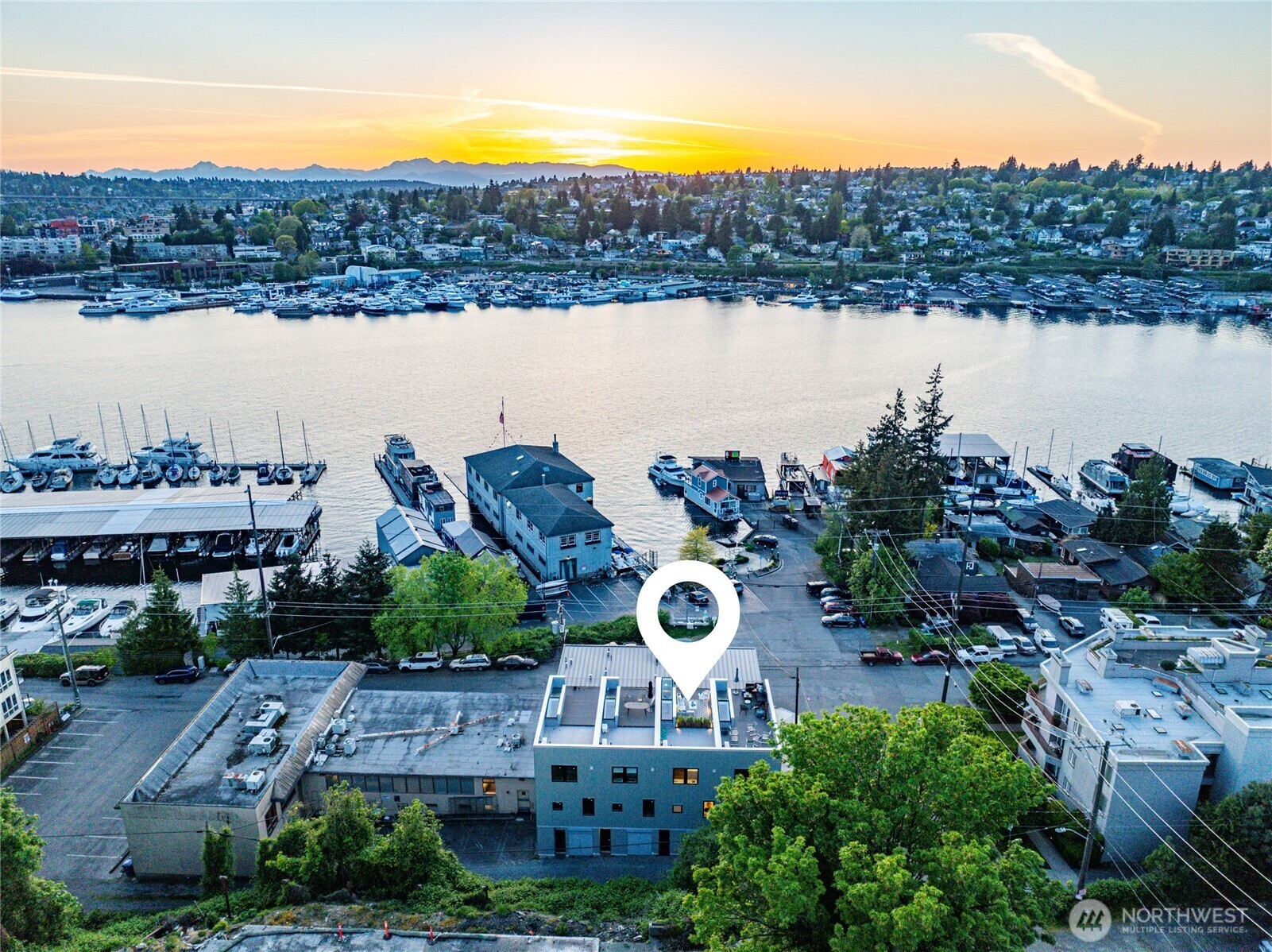 Property Photo: 115 E Allison Street WA 98102