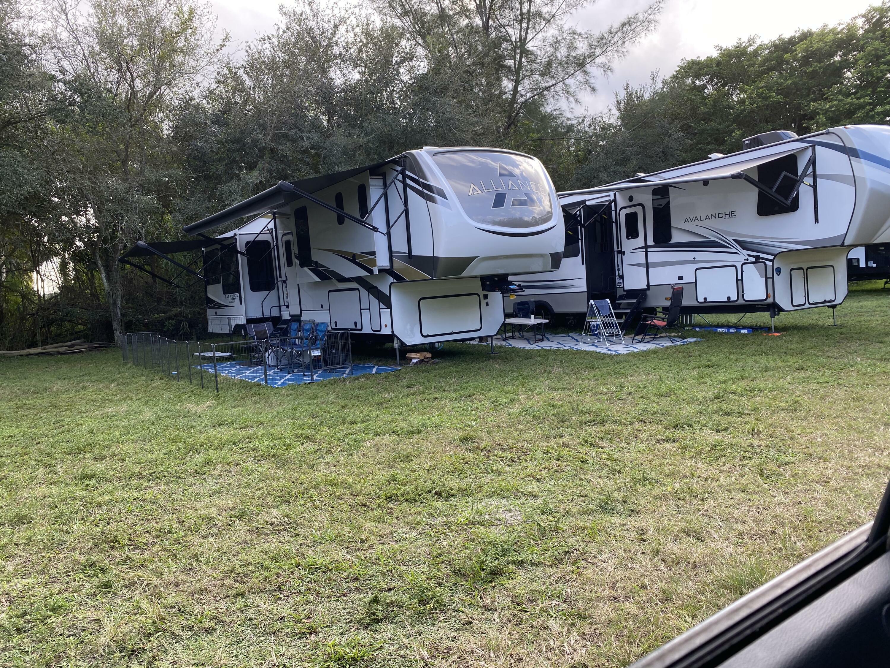 Property Photo: 2141 B Road Rv Spot 3 FL 33470