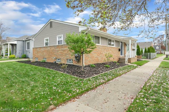 Property Photo: 23000 Audette Street MI 48124