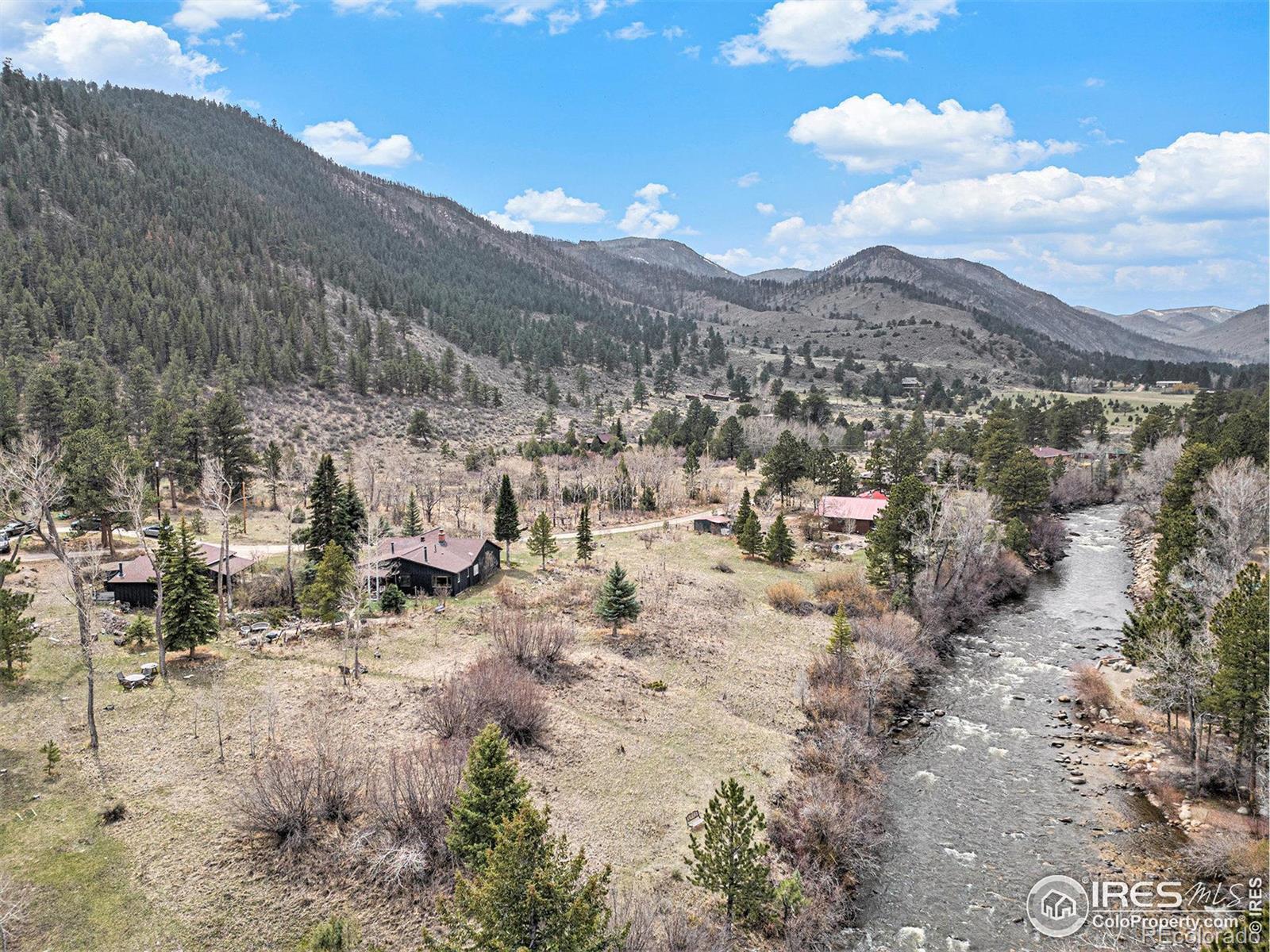 Property Photo: 504 Rustic Road CO 80512