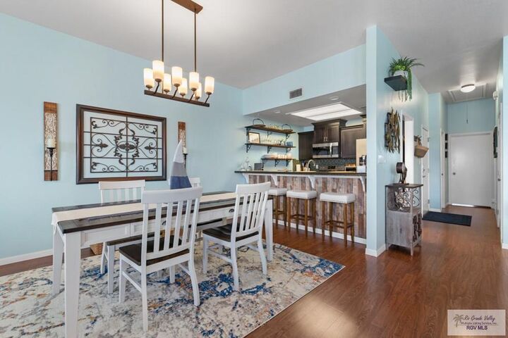 77 Santa Isabel Blvd. O8  Laguna Vista TX 78578 photo