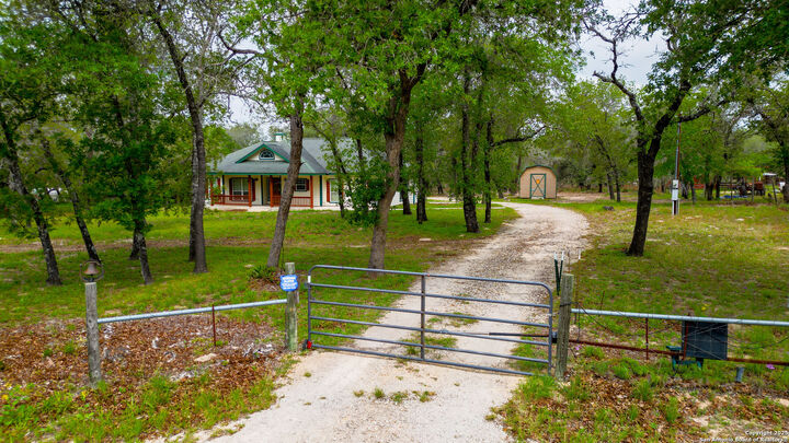 Property Photo:  163 Montesito  TX 78114 