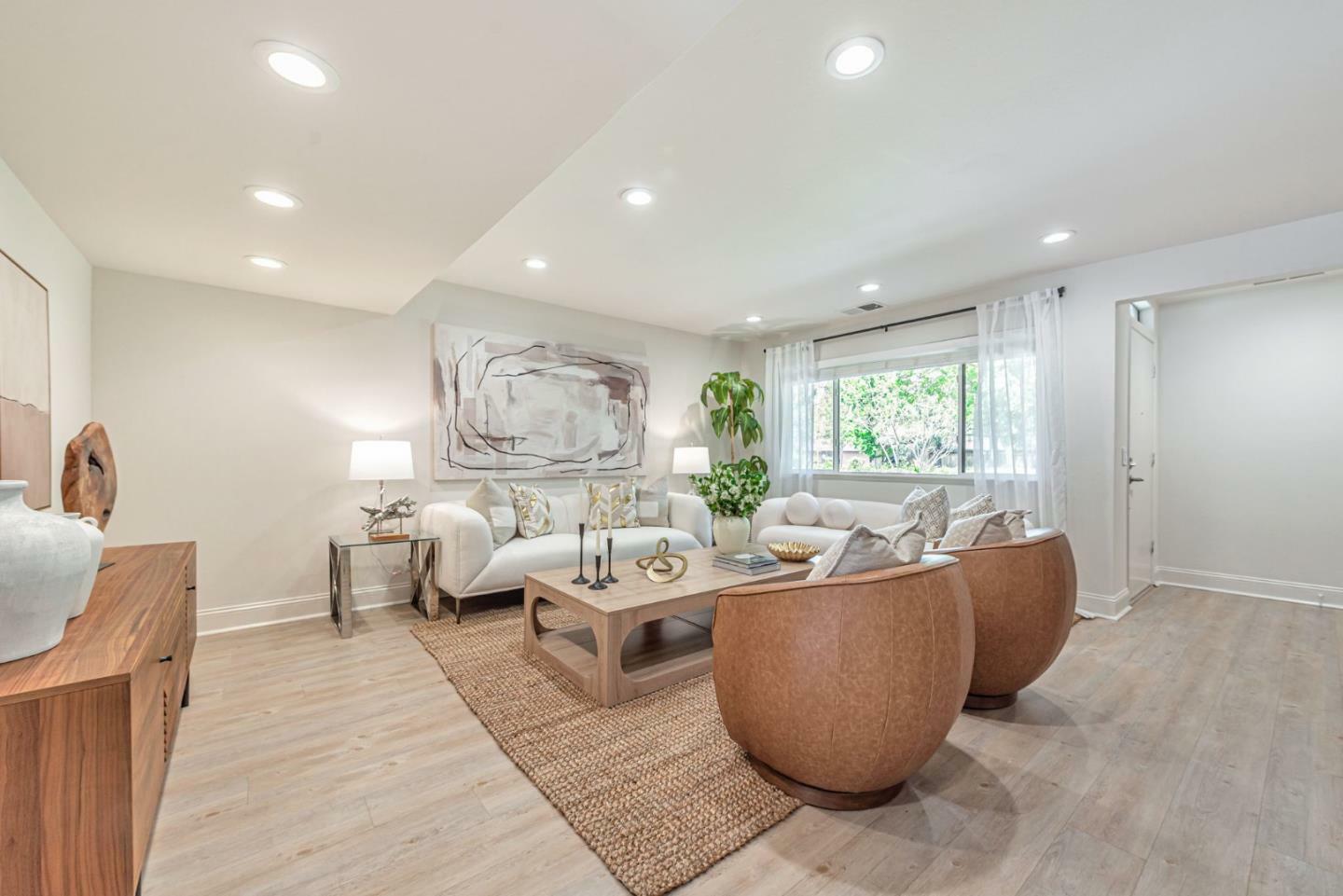 Property Photo: 6015 Calle De Felice CA 95124