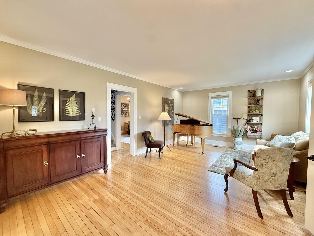 Property Photo: 852 Sherwood NW Drive WI 53511