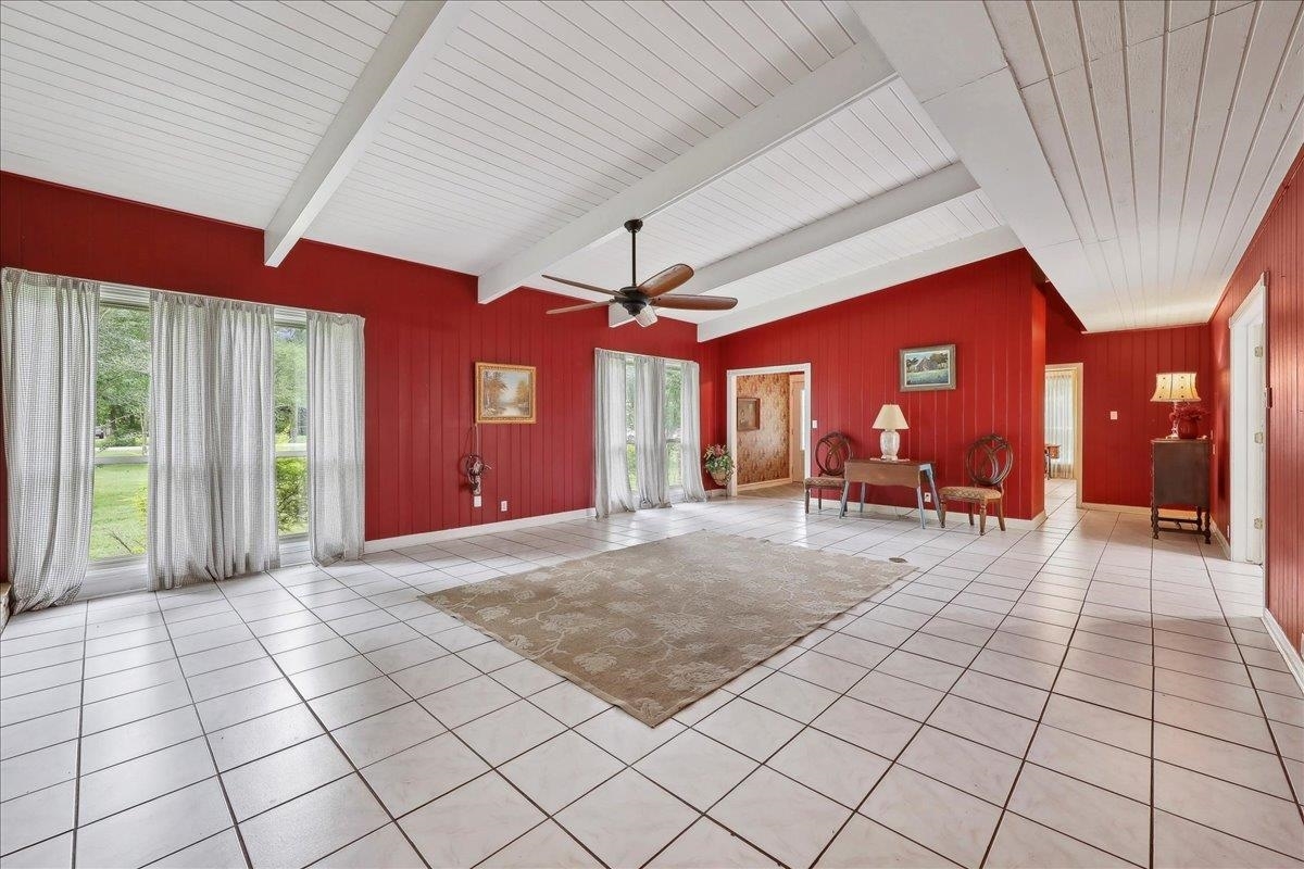 Property Photo: 1903 Sunset TX 77630