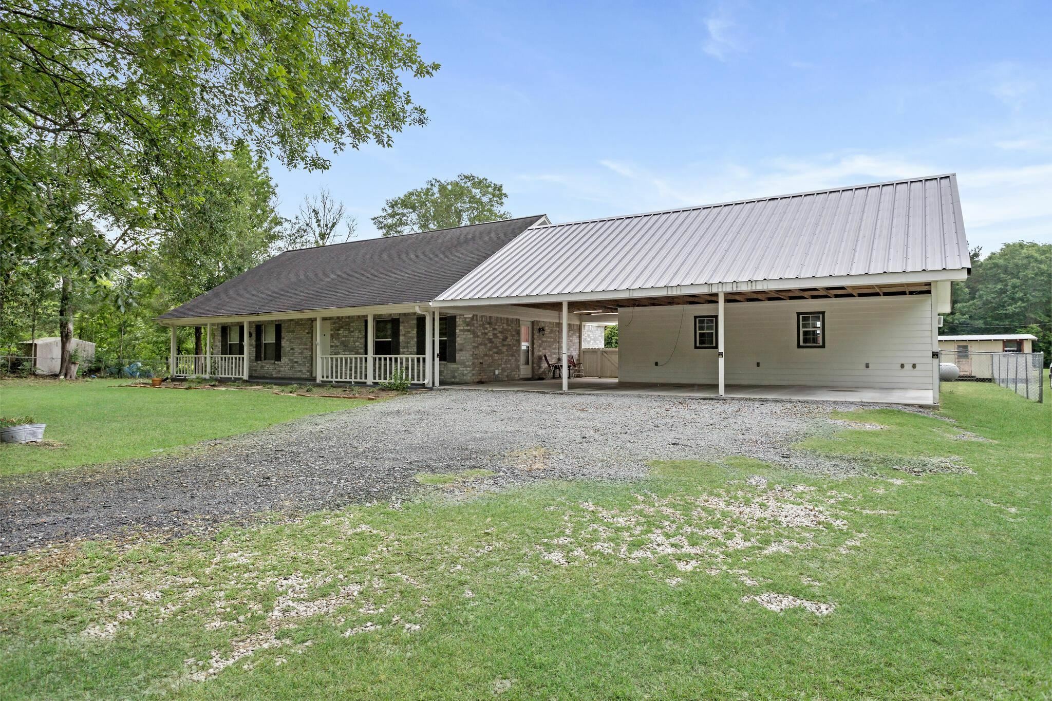 Property Photo: 7714 N Linscomb TX 77662