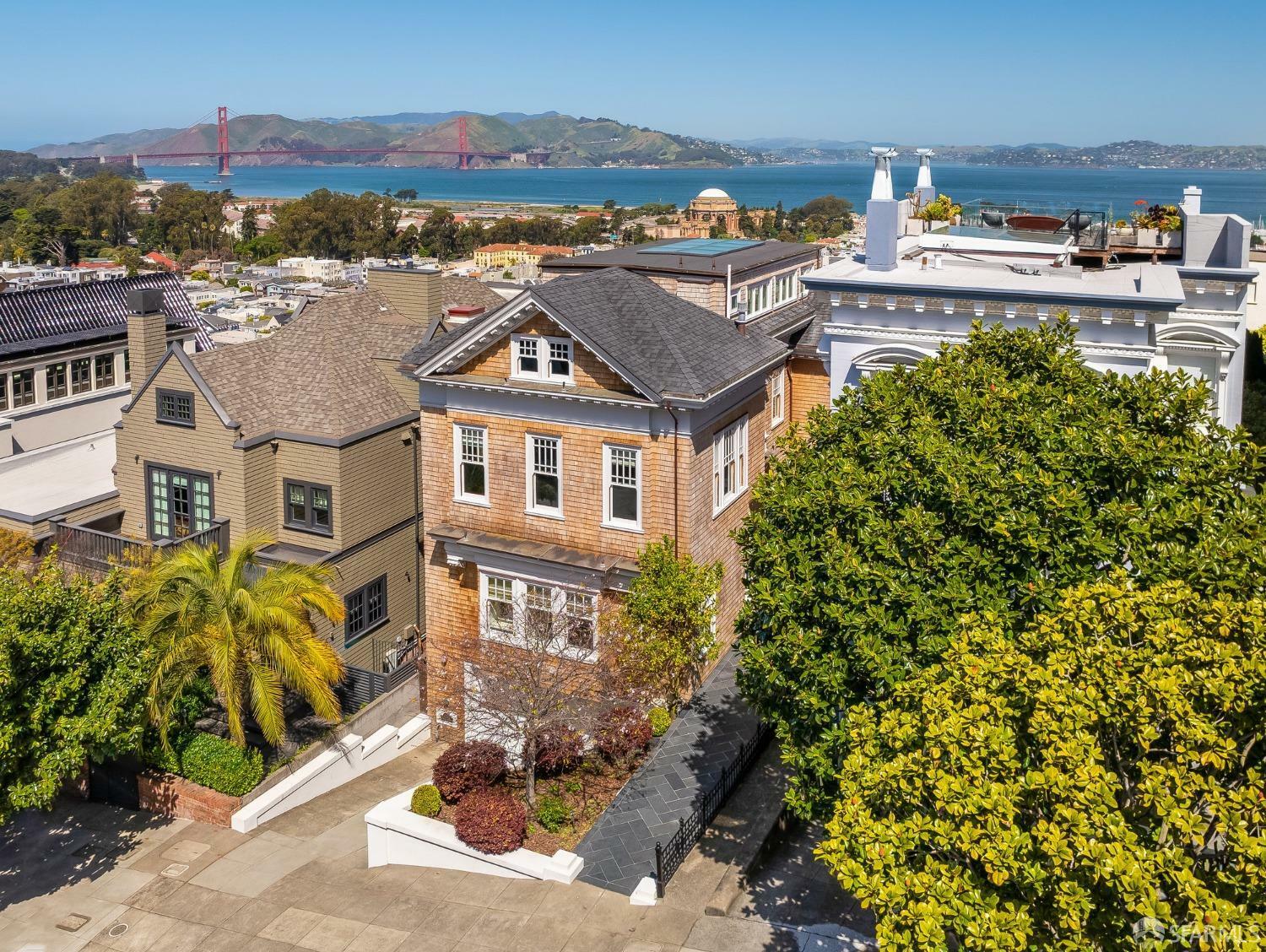 Property Photo: 2730 Vallejo Street CA 94123