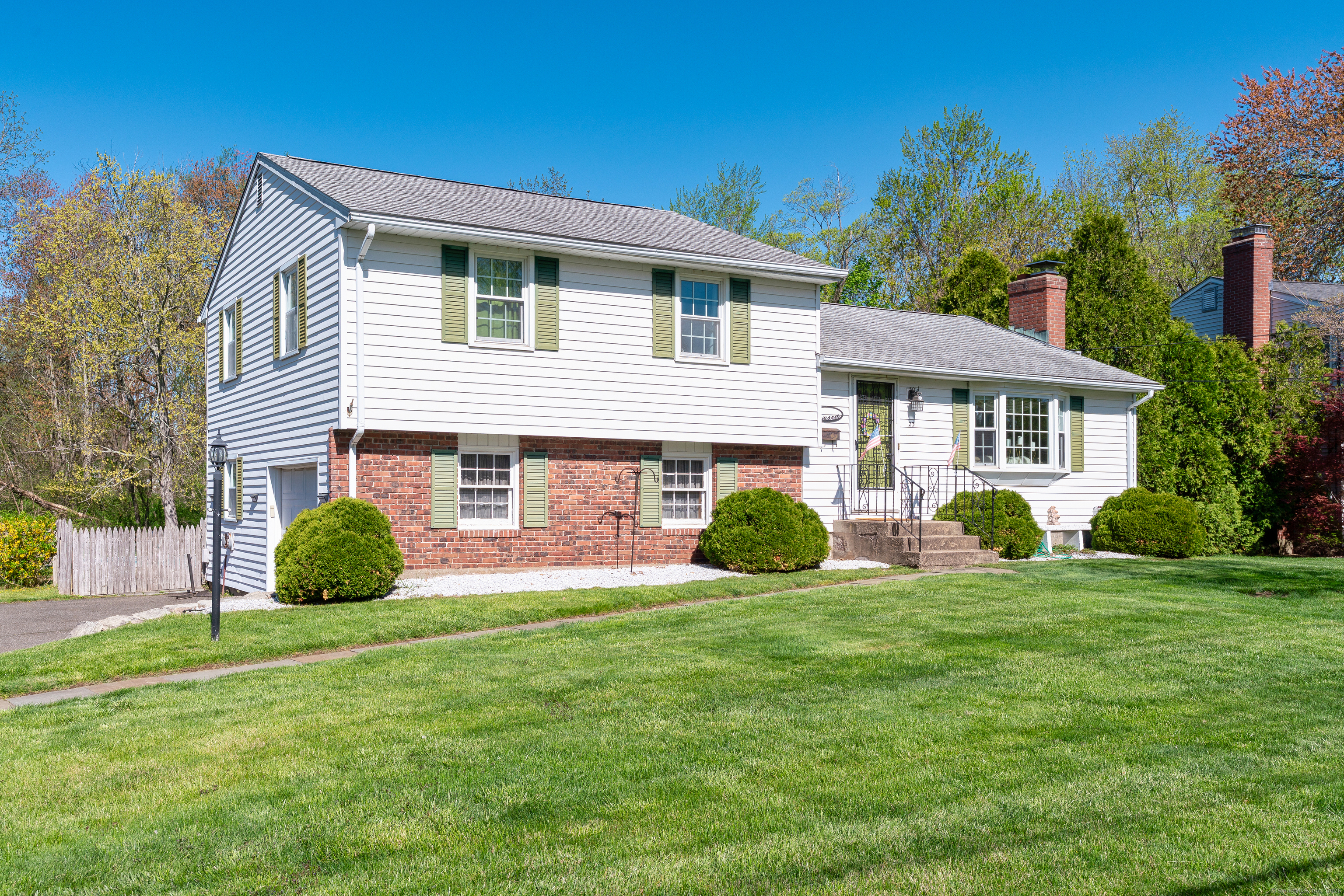 Property Photo: 23 Fairlane Drive CT 06109