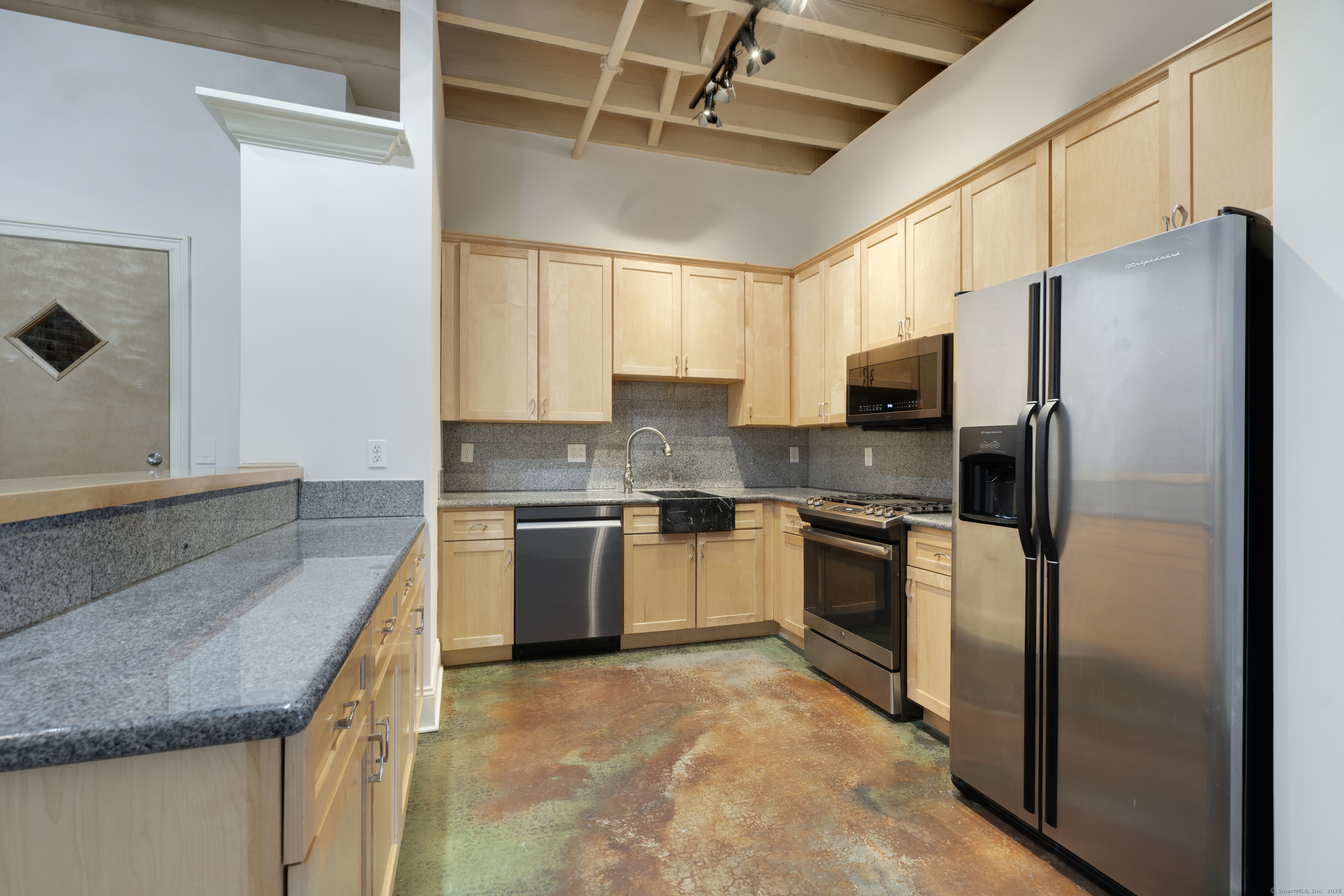 Property Photo: 43 Chestnut Street 106 CT 06511