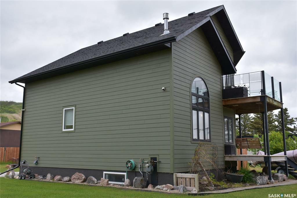 Property Photo: 10 Mission Bay SK S0G 1S0