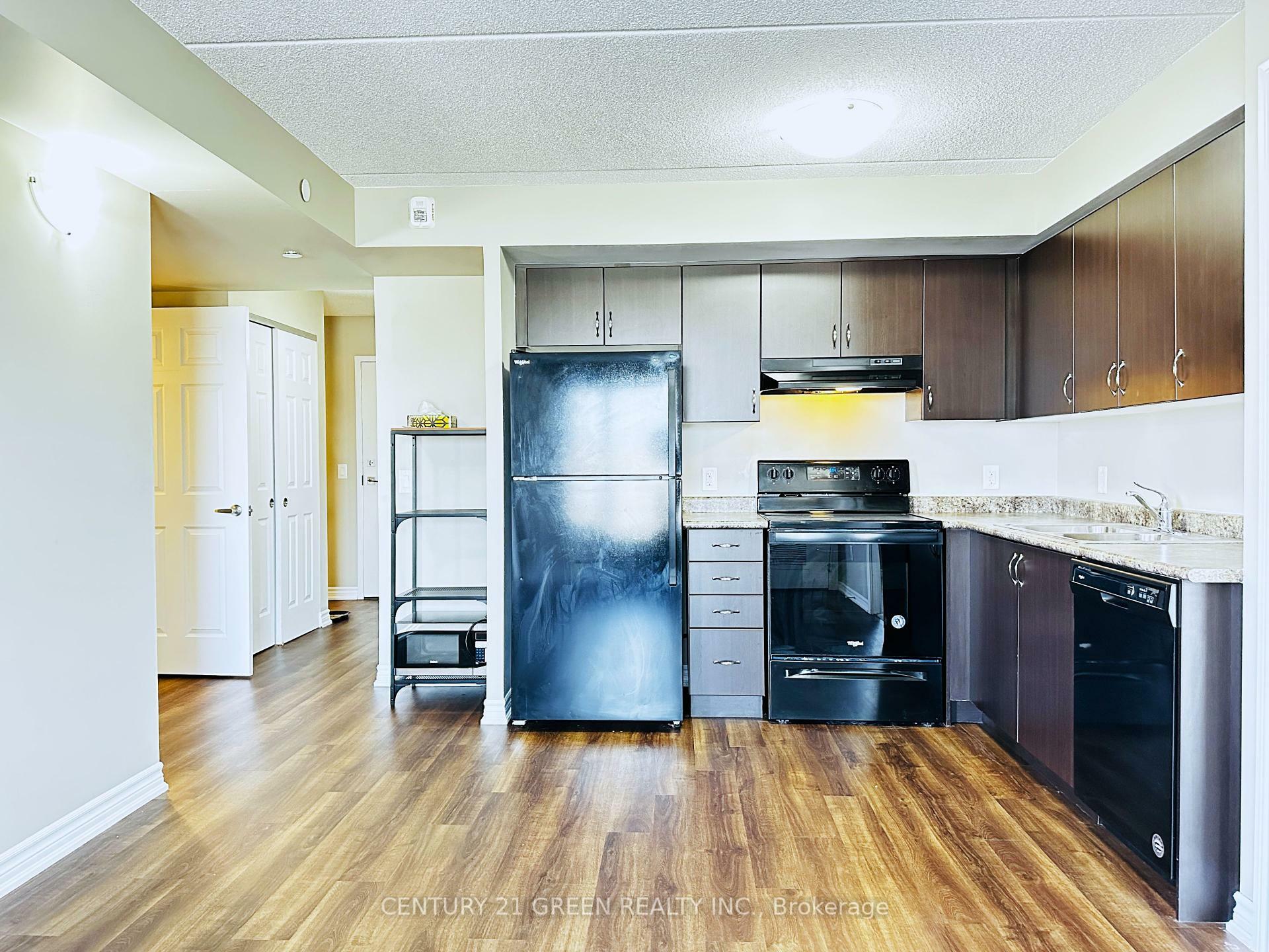 716 Main Street E 402  Milton ON L9T 3P6 photo