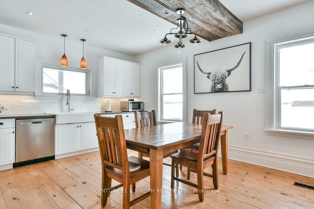 Photo de la propriété: 1153 Glengarry Landing Road S ON L9X 1E1