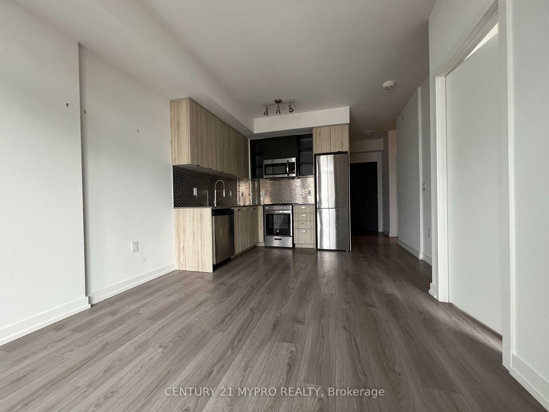 Photo de la propriété: 10 De Boers Drive 902 ON M3J 0H1