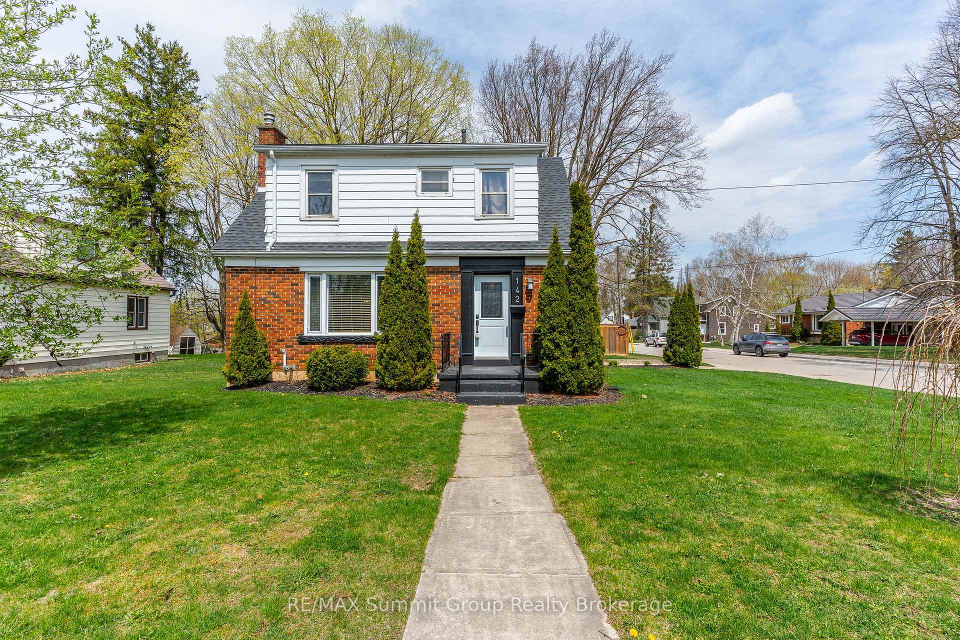 142 7th Street  Hanover ON N4N 1G4 photo