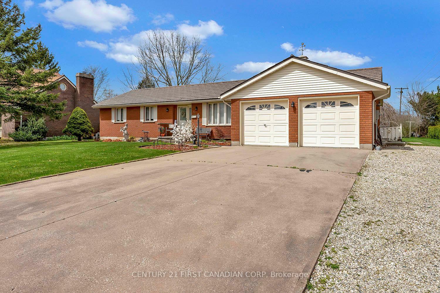 Property Photo: 16 Broadview Drive ON N0E 1A0