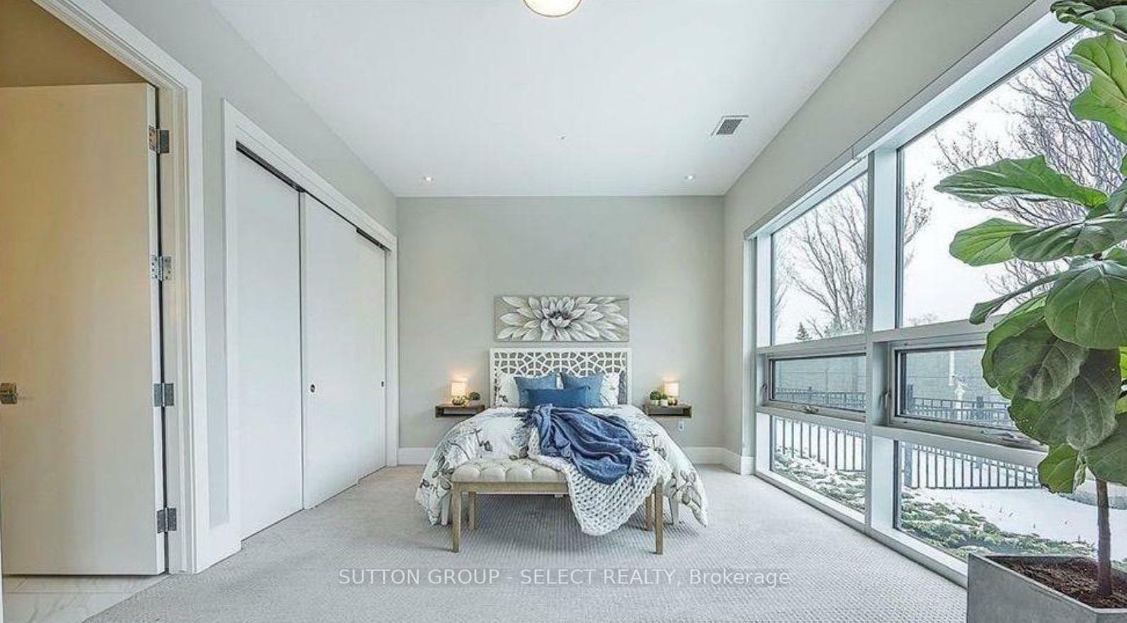 Property Photo: 1705 Fiddlehead Place 100 ON N6G 5M9