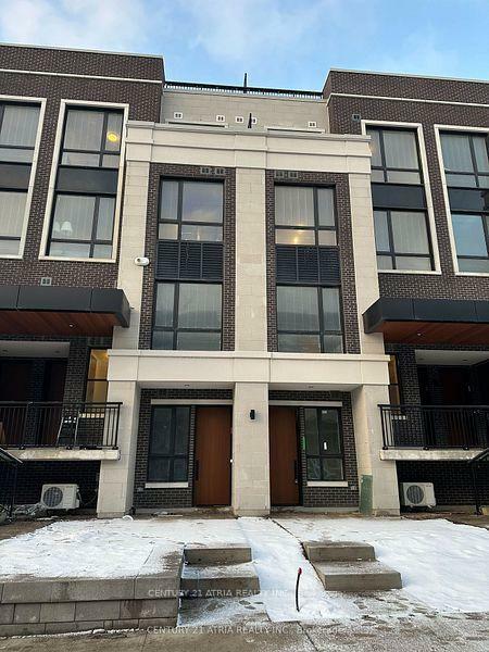 Photo de la propriété: 8 Walder Lane 103 ON L4S 0P7