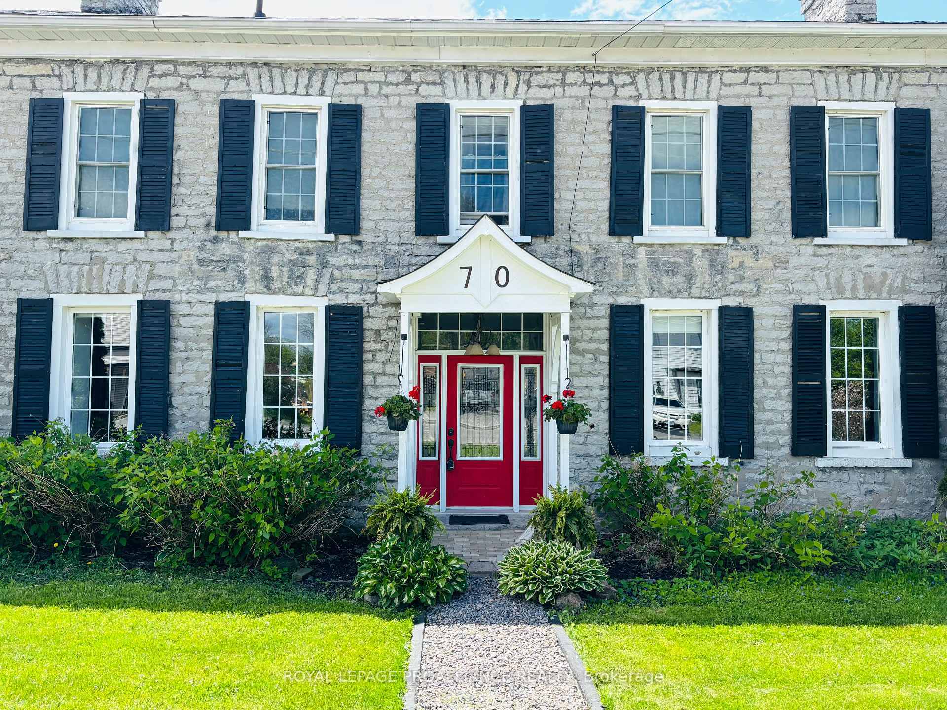Property Photo: 70 York Road ON K0K 3A0