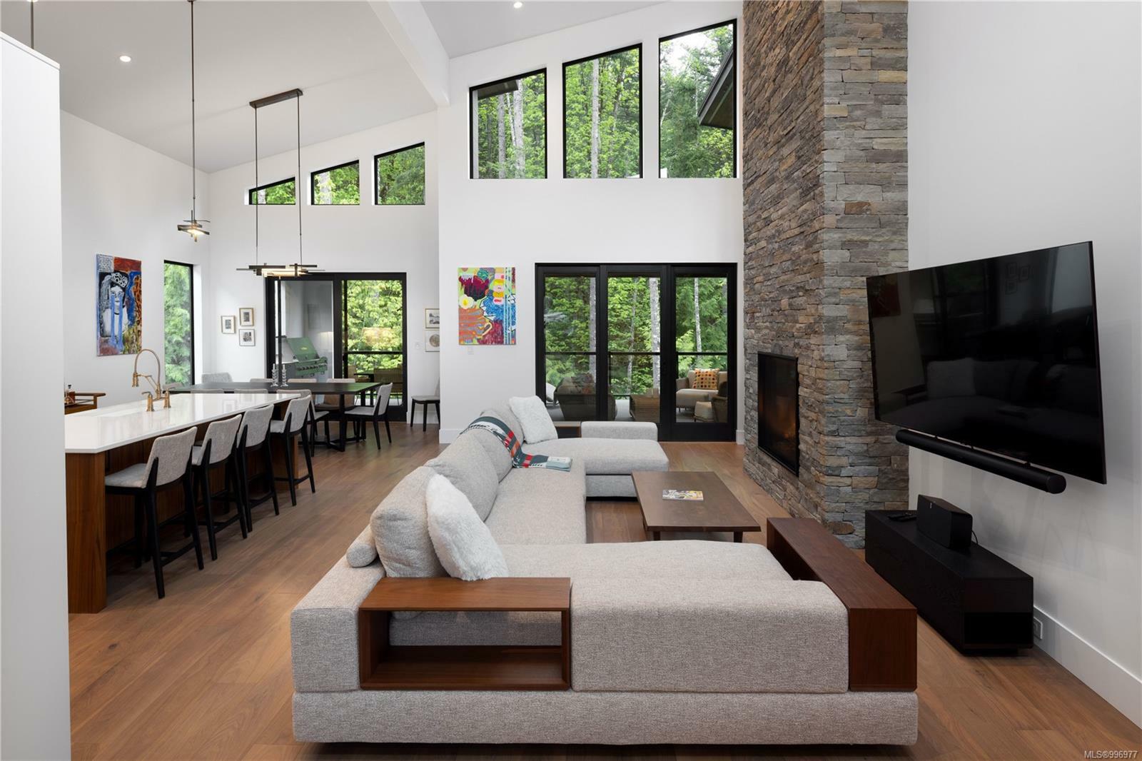 Property Photo: 2219 Riviera Pl BC V9B 0Y5