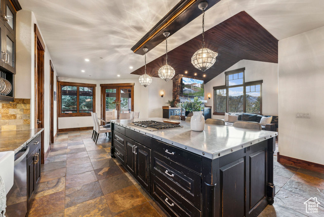 Property Photo: 2042 Paddington Dr UT 84060