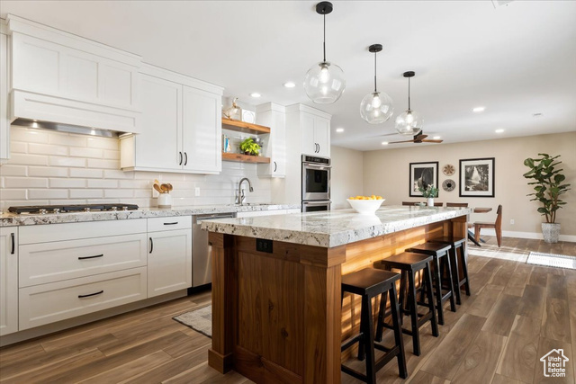 Property Photo: 290 S Beaumont Dr. UT 84037