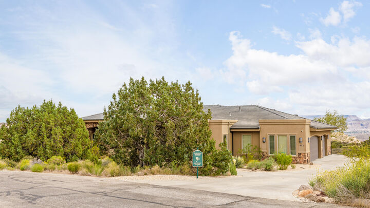 Property Photo:  415 W Silver Hills Rd  UT 84746