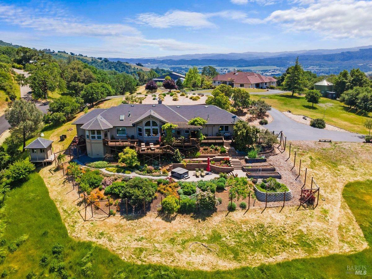 Property Photo: 1850 Trimble Lane CA 95425