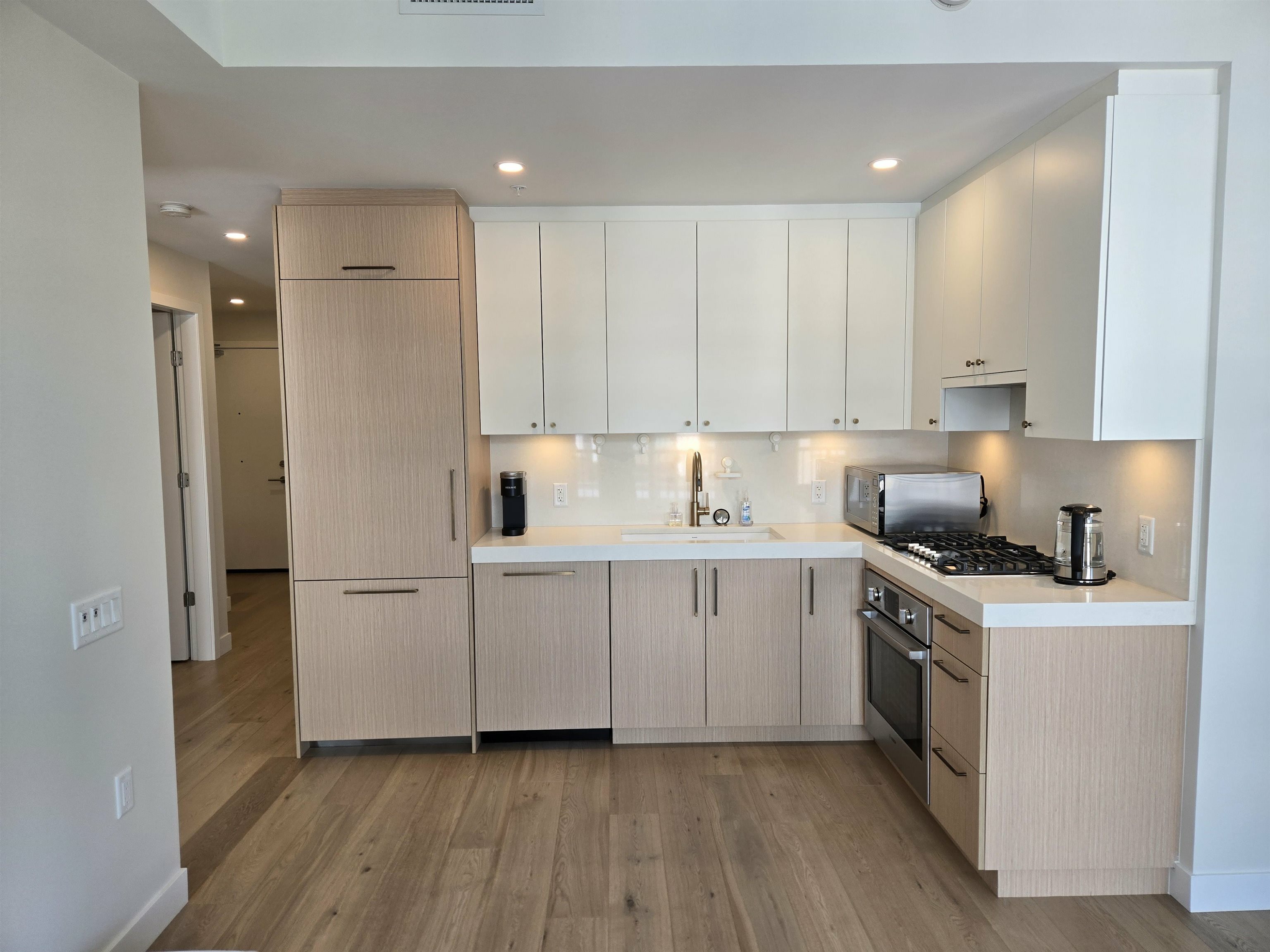 Property Photo: 5007 Ash Street 302 BC V5Z 0K9