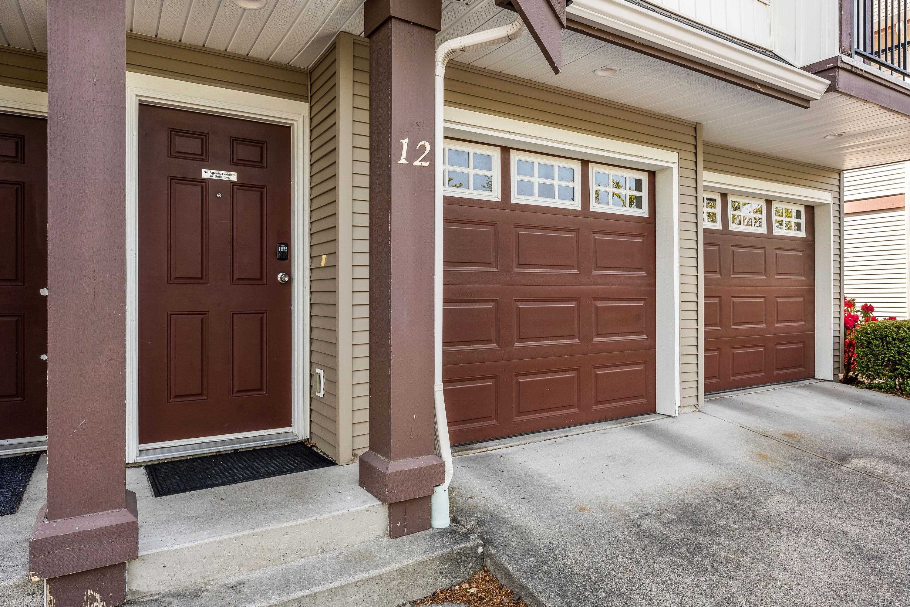 Photo de la propriété: 45450 Shawnigan Crescent 12 BC V2R 0B8