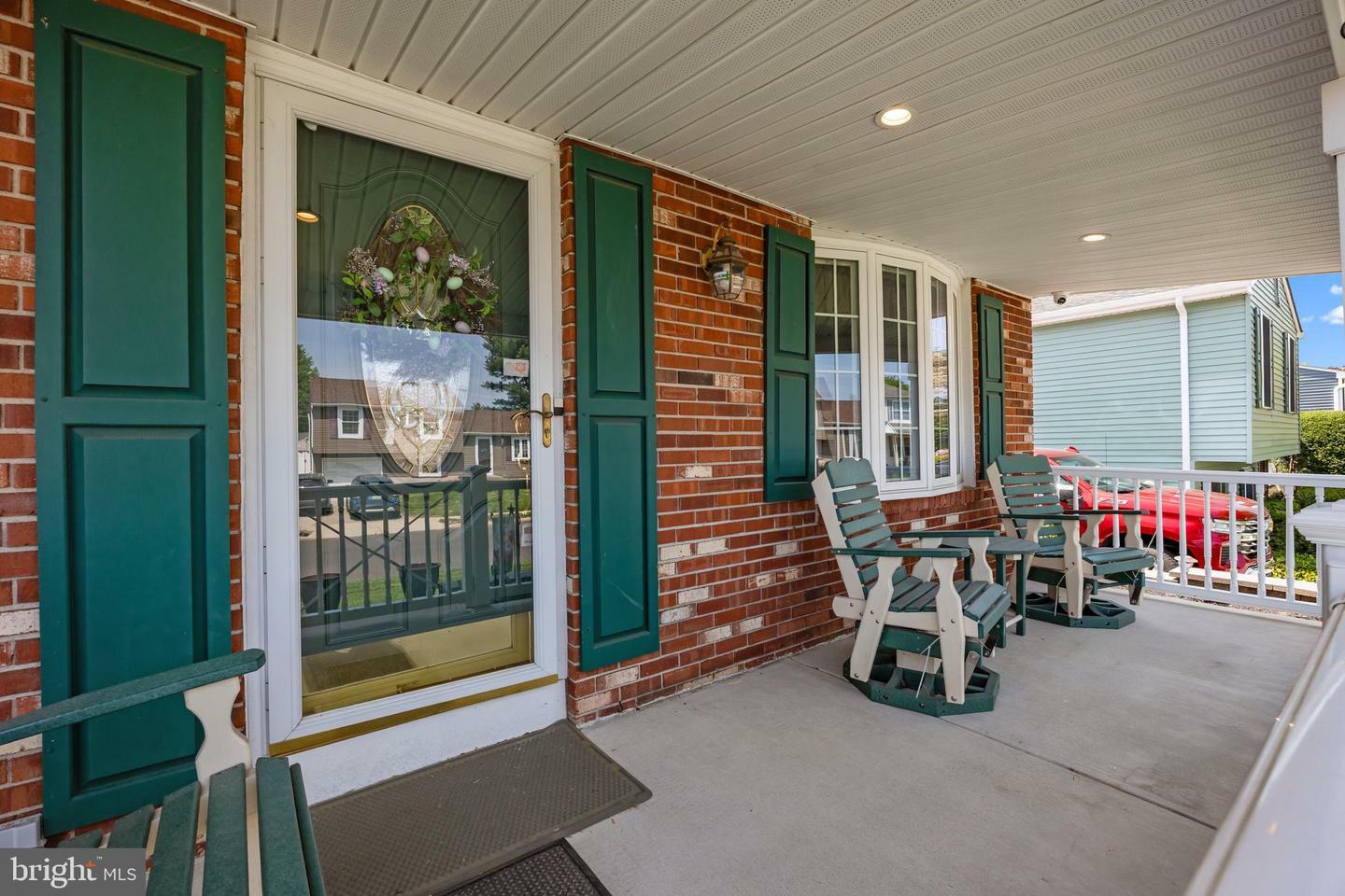 Property Photo: 4616 Murray Street PA 19007