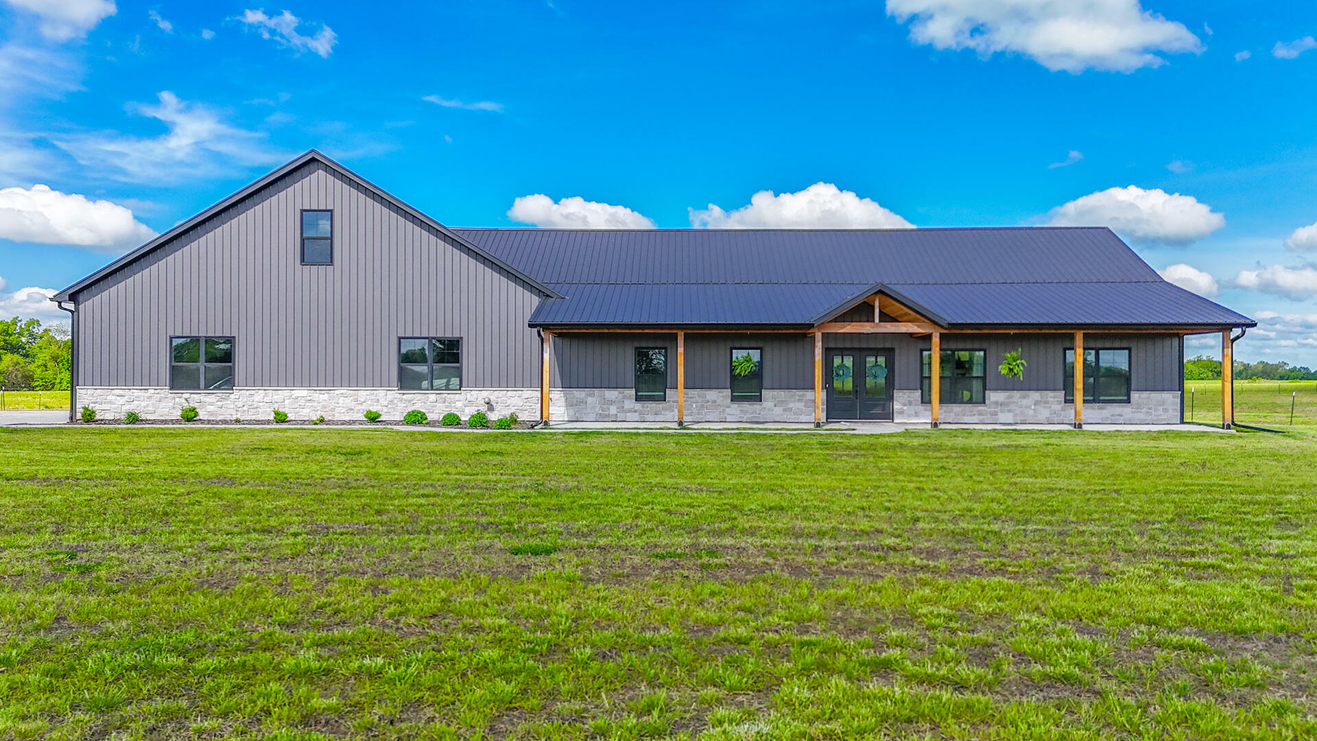 Property Photo: 7495 N Rte Z MO 65202