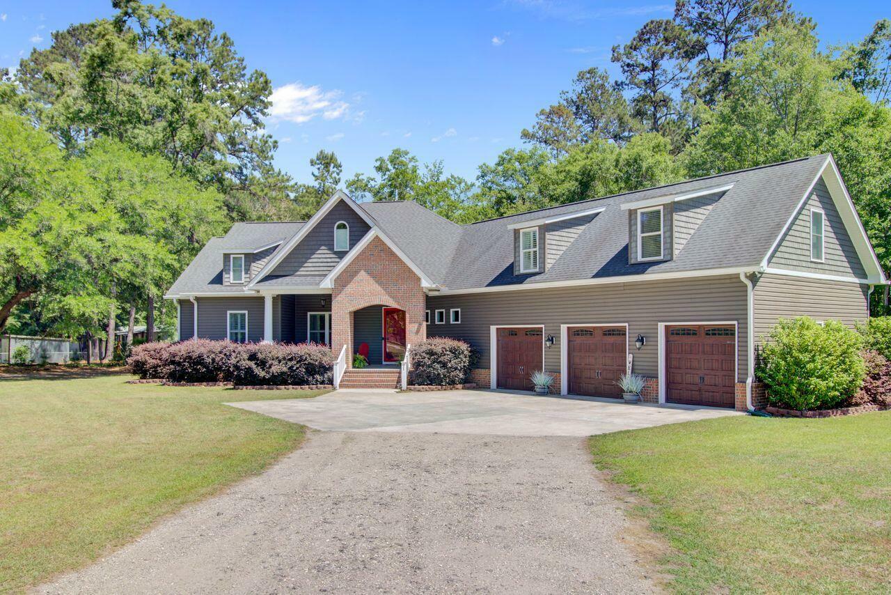 Property Photo: 225 Ridge Road SC 29472