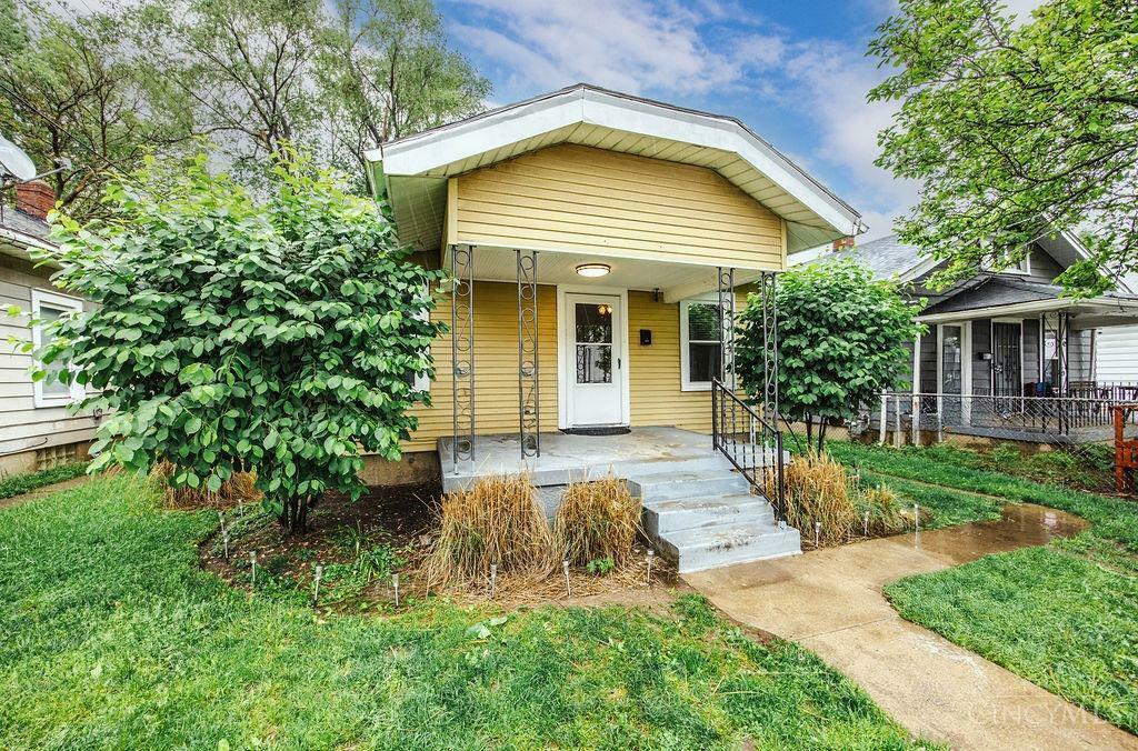 Property Photo: 1815 Baltimore Street OH 45044