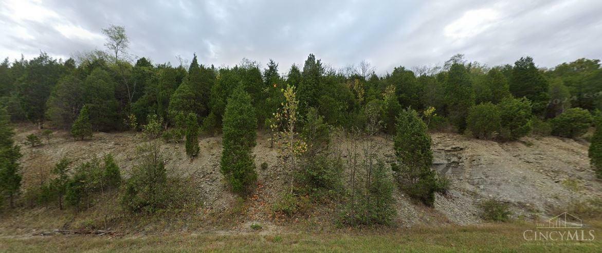 Property Photo: 7118 Kellogg Road OH 45255